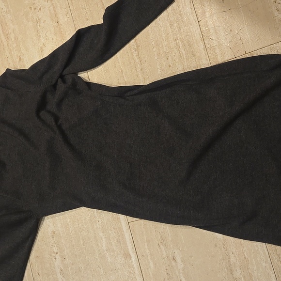 Lauren Ralph Lauren Gray Knit Faux Wrap Dress With Double Buckle Accent - Picture 9 of 10